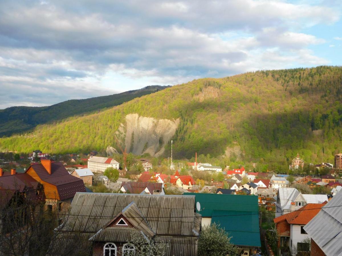 Glanz Cottage Yaremche Exterior foto